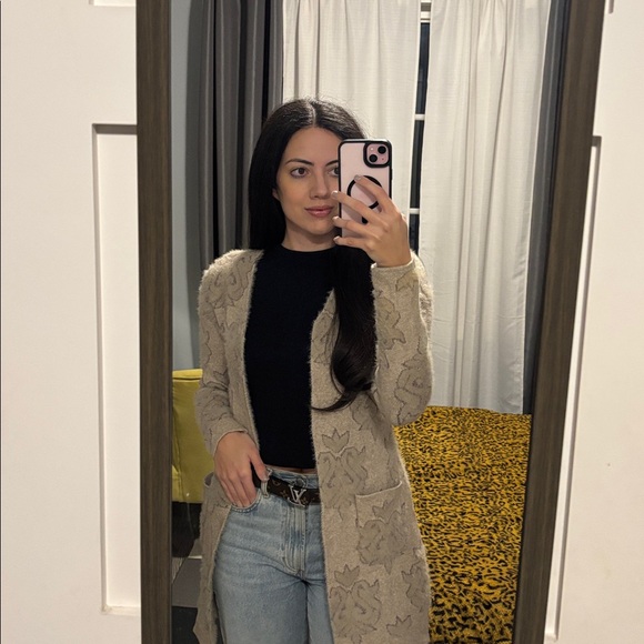 Fuzzy Cardigan🤍✨ - Picture 3 of 6